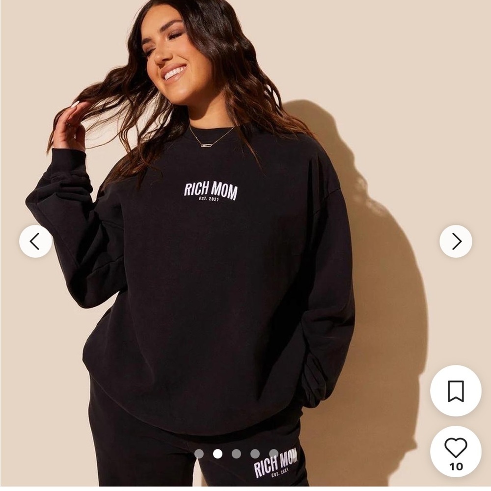 Rich Mom Black Crewneck Sweatshirt - S